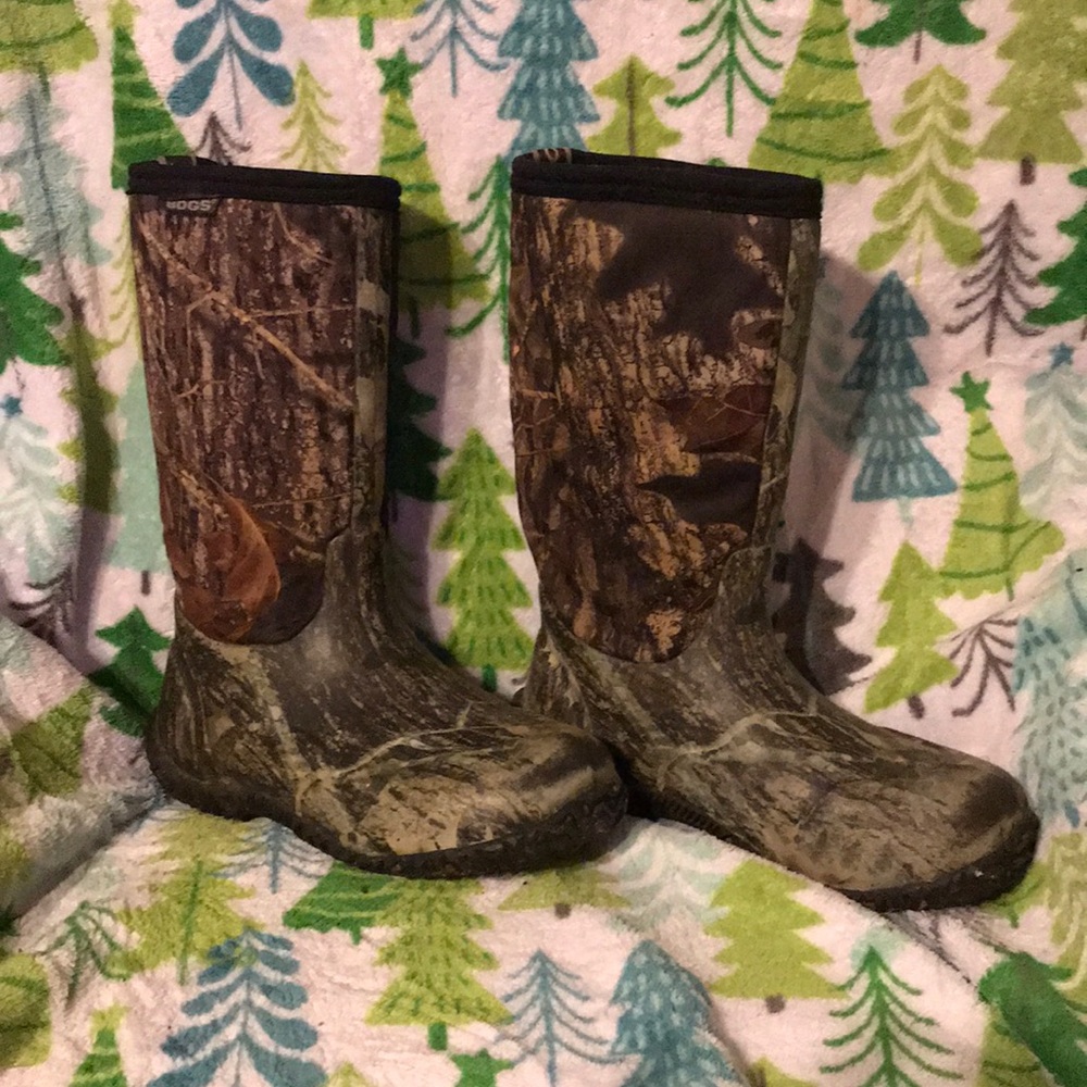 Youth hunting boots